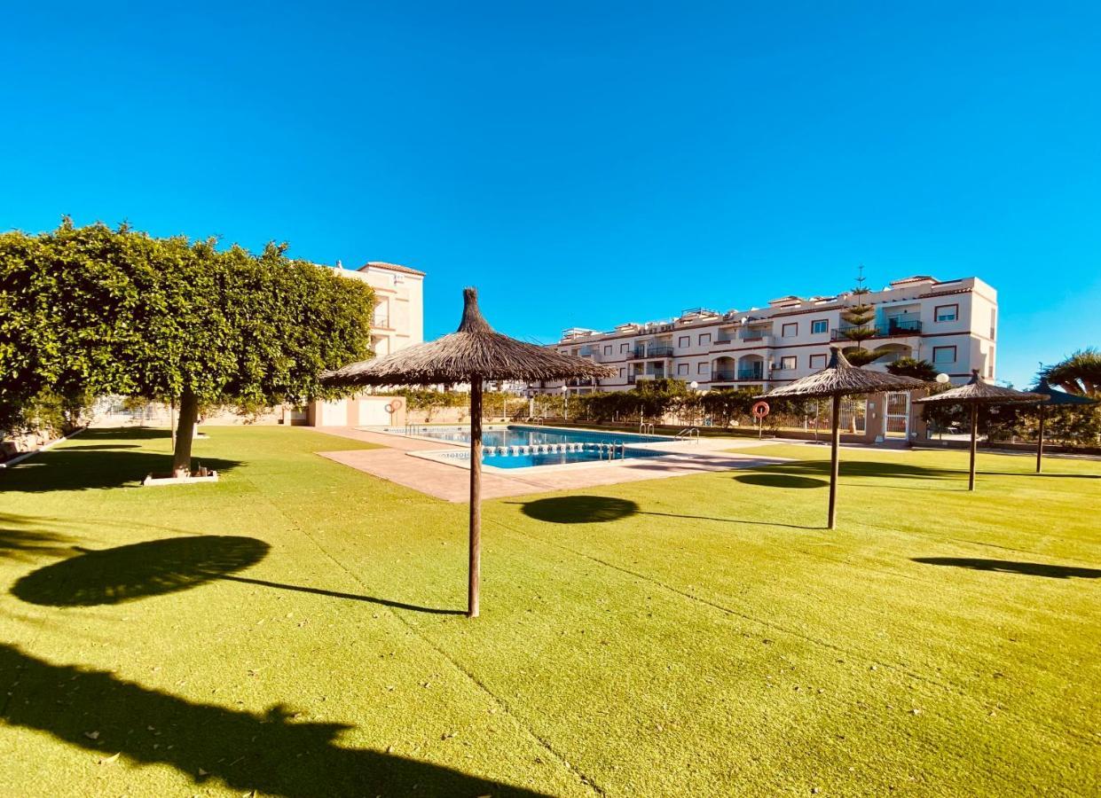 Casa Flania, Seaview, 2-bedroom, 2-bathroom Alicante Zewnętrze zdjęcie